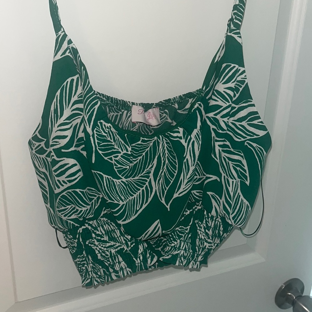 Medium crop top